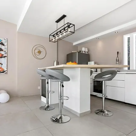 Βίλα Artemis Piscine Golfe St-trop *