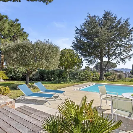 Artemis Piscine Golfe St-trop Grimaud