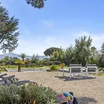 Artemis Piscine Golfe St-trop * Grimaud