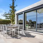 Artemis Piscine Golfe St-trop * Grimaud