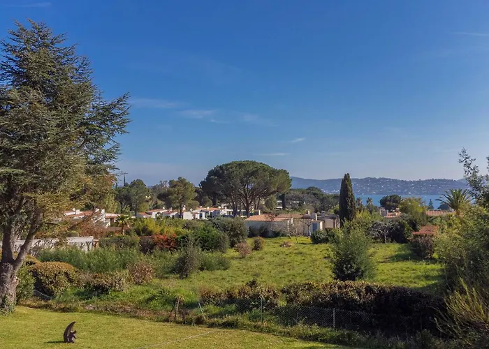 Artemis Piscine Golfe St-trop Villa