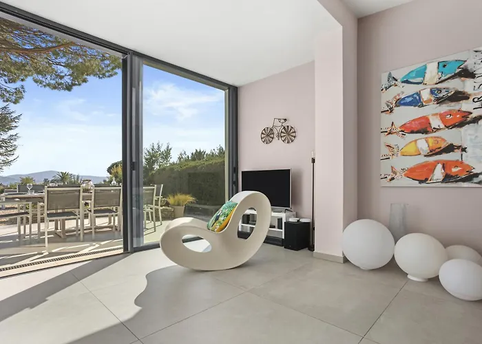 Artemis Piscine Golfe St-trop Villa